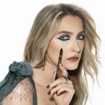 KVD-LOOK-01-0643–1