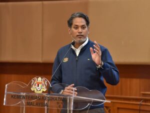 Health Minister Khairy Jamaluddin attending the inauguration of the Putrajaya Anti Obes-City Seminar and launch of the Trim & Fit Weight Management Program Module for implementation in all departments and government ministries. Putrajaya, 12 October 2022 | Photo by MOH/Khairy Jamaluddin via Facebook