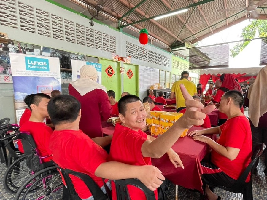 Lynas Malaysia's Chinese New Year 2023 celebration with the elderlies, persons with disabilities (PWDs), and orphans. | Jabor Old Folks Home, 4 February 2023 | NHA File Photo