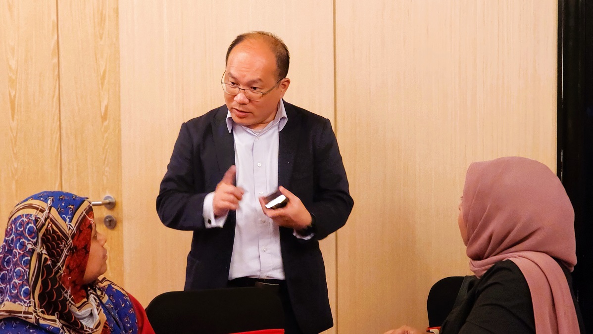 Wong Weng Yew, DE-CIX Malaysia Board of Management, speaking to the media at the breaking of the Ramadan fast event held at Amari Bangsar in Kuala Lumpur, Malaysia. 13 April 2023. | Photo by Ruzanna Muhammad/NHA File Photo