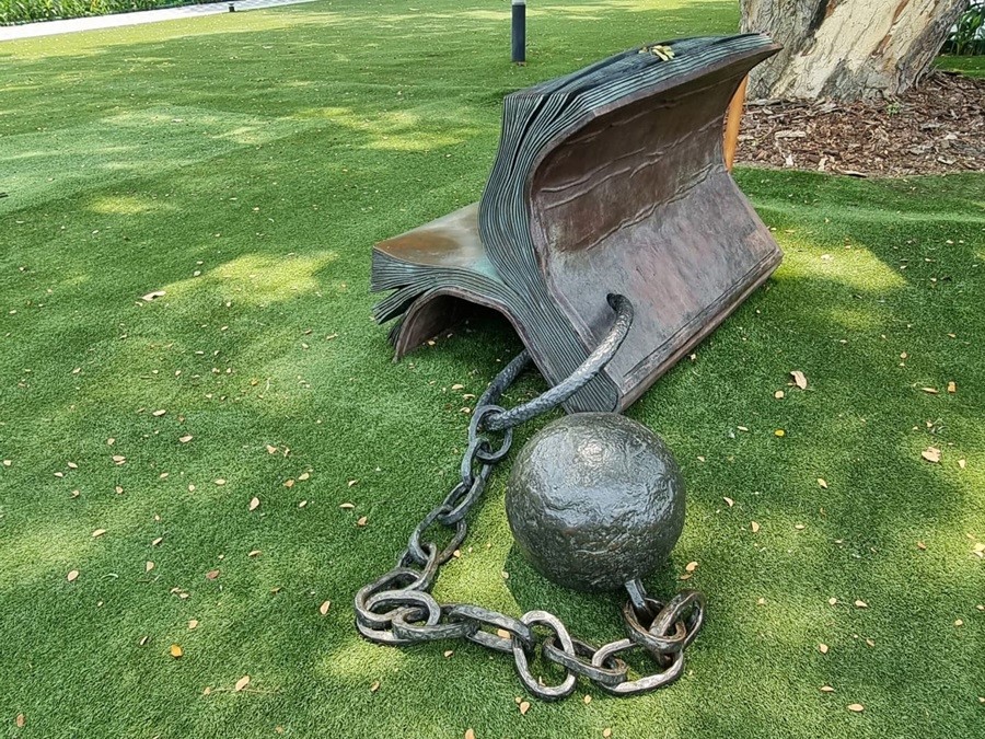 Photo for illustrative purposes only. | A bronze scupture by Bill Woodrow titled 'Sitting on History 1' created in 2003. The sculpture is now part of Singapore Management University (SMU)'s art collection which was a gift from of Dato' Kho Hui Meng 2013. | Photo by News Hub Asia / NHA File Photo