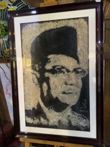 A portrait of the first Prime Minister of Malaysia, Tunku Abdul Rahman, by one of Art Market Malaysia's artists displayed at the Jiwa Merdeka Art Exhibition in Kuala Lumpur, Malaysia from 28 August to 16 September 2024. | Photo courtesy of Art Market Malaysia / NHA File Photo