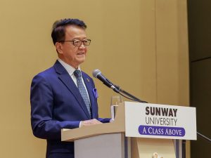 Tan Sri Dato' Seri Sir Dr. Jeffrey Cheah KBE AO, founder and trustee of the Jeffrey Cheah Foundation, delivers his welcome address at the Jeffrey Cheah Foundation Scholarships & Awards 2024 on 21 October 2024. | Photo by Jeffrey Cheah Foundation / NHA File Photo