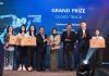 Cloud Track grand prize winners from Universiti Malaya being presented their prizes at the Huawei ICT Competition Malaysia 2024 - 2025 Awards Ceremony. | Photo by Huawei Malaysia / NHA File Photo