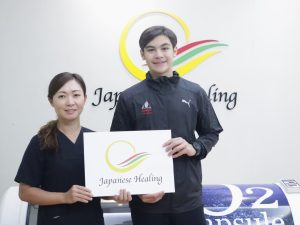 Young fencer, Saif Nordin, with Sayaka Misumi who heads Japanese Healing in Plaza Damas 3, Kuala Lumpur, Malaysia. | Photo by News Hub Asia