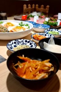 Vegetables and various condiments to enjoy with the proteins on the grill. Wagasa Yakiniku, Bukit Jalil, Kuala Lumpur, Malaysia. | Photo by News Hub Asia