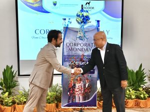 Hugo Carriço, CEO of Sacoor Brothers South East Asia (left), and Professor Datuk Seri Ir. Dr. Noor Azuan Abu Osman, vice-chancellor of Universiti Malaya (right), shake hands following the launch of ”Corporate Attire Day”. | Kuala Lumpur, Malaysia. 30 June 2025. | Photo by Sacoor Brothers / NHA File Photo