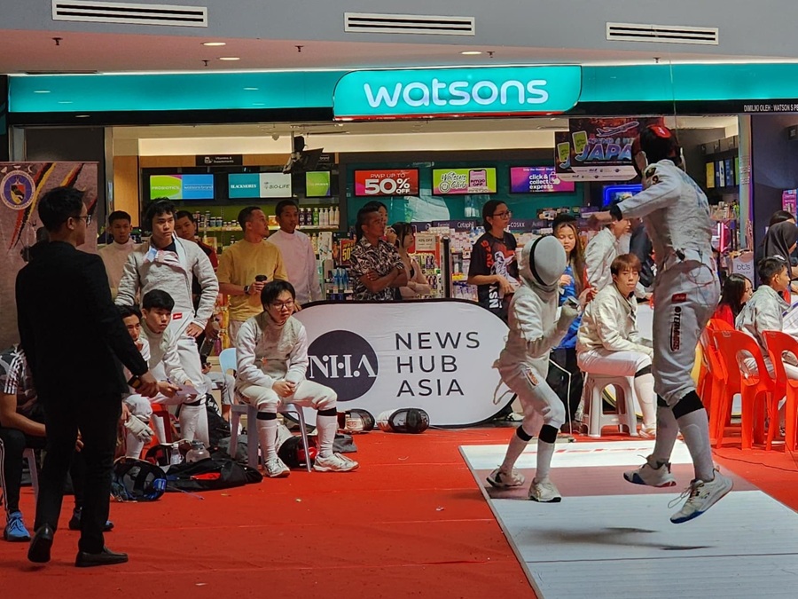 An intense finals bout for the Under-18 team boys category at the Negeri Sembilan Youth Challenge (NSYC), which was held in Centerpoint Seremban in Negeri Sembilan, Malaysia. 21-23 June 2025. | Photo by Ruzanna Muhammad / News Hub Asia