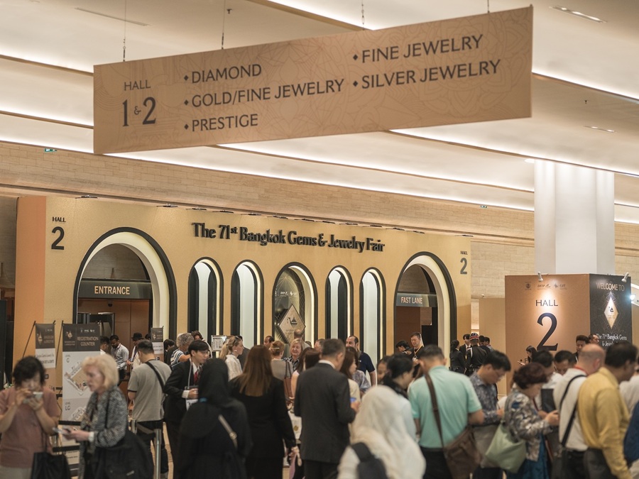 Participants at the 71st Bangkok Gems & Jewelry Fair held in 2024. | Photo by Department of International Trade Promotion (DITP) and Gem and Jewelry Institute of Thailand (GIT / NHA File Photo