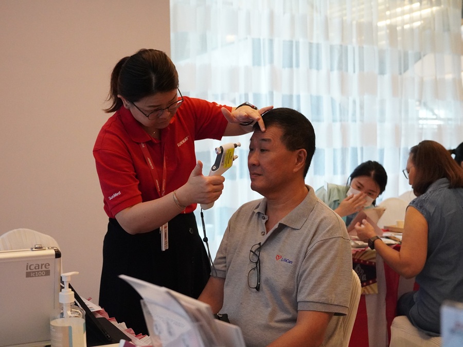 Eye screening session conducted by Sunway Eye Centre. | Photo by Sunway Sanctuary - October 2025 / NHA File Photo