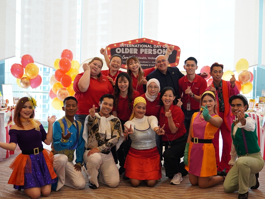 Group photo of Sunway Sanctuary Heads of Department with representatives from Sunway Theme Park (STP). | Photo by Sunway Sanctuary - October 2025 / NHA File Photo