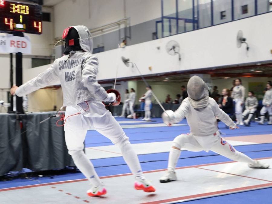 Sabreurs in action at the Asian U23 Fencing Championship 2025 in Kuala Lumpur. | Kuala Lumpur, Malaysia. 22-26 October 2025 | Photo by Fencing Confederation of Asia (FCA) / NHA File Photo